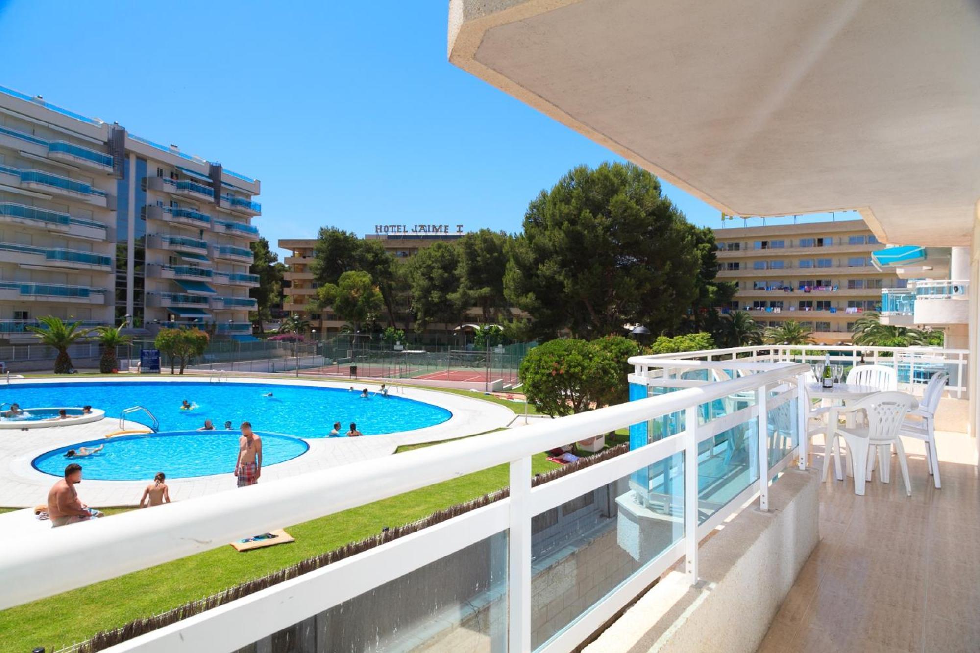Uhc Larimar Family Complex Apartment Salou Room photo